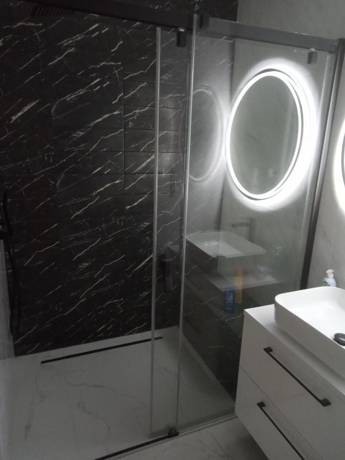 Wroclaw Penthouse Views Odra And City Center Bagian luar foto